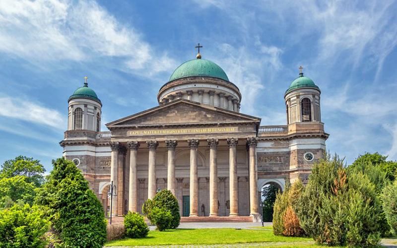 移民小國(guó)免費(fèi)嗎？費(fèi)用全免的真相與考量