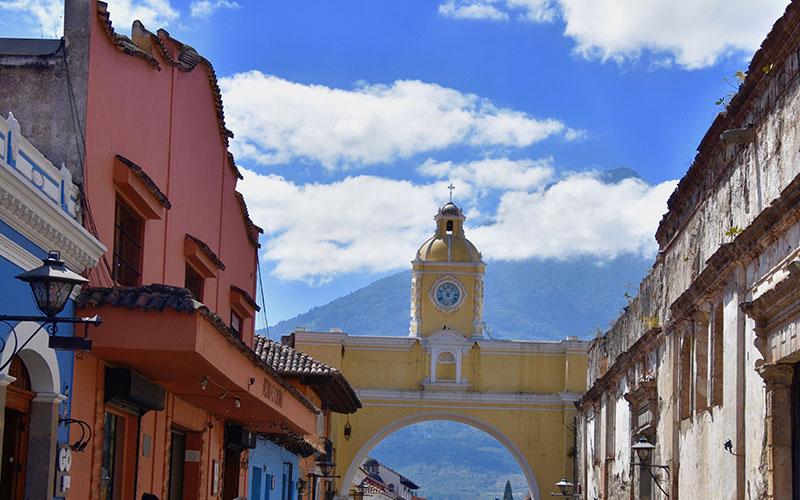 多米尼克購房移民什么條件？全面解析購房移民的要求