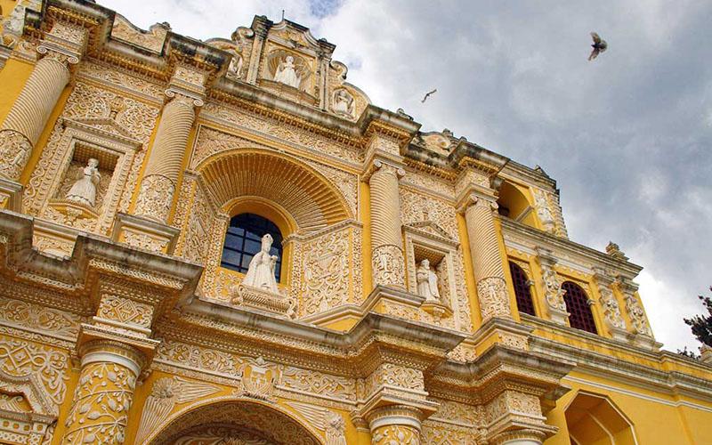 濟(jì)南移民機(jī)構(gòu)有幾個(gè)？如何選擇合適的移民服務(wù)機(jī)構(gòu)？