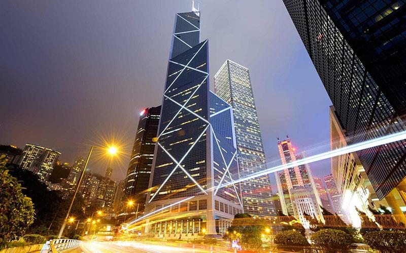 移民中國香港有啥投資價(jià)值？探討中國香港投資環(huán)境與機(jī)遇