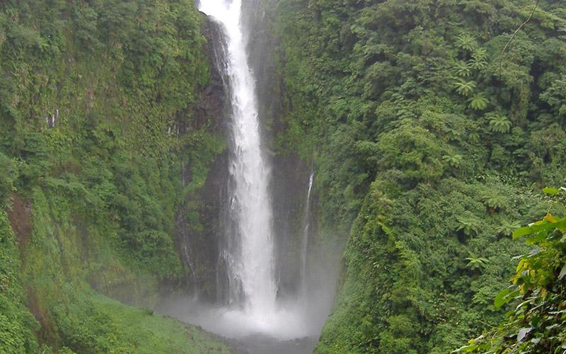 瓦努阿圖投資移民多少錢？詳細解析移民成本與優(yōu)勢