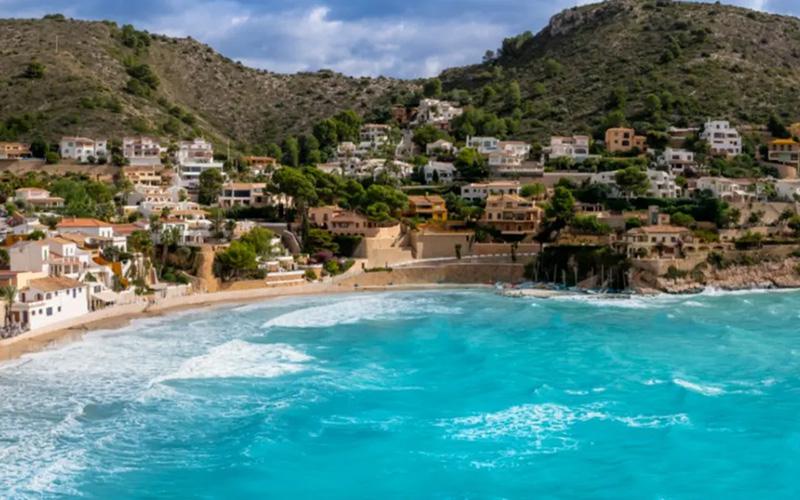 臺(tái)州西班牙購(gòu)房移民哪家好？如何選擇適合的移民機(jī)構(gòu)？